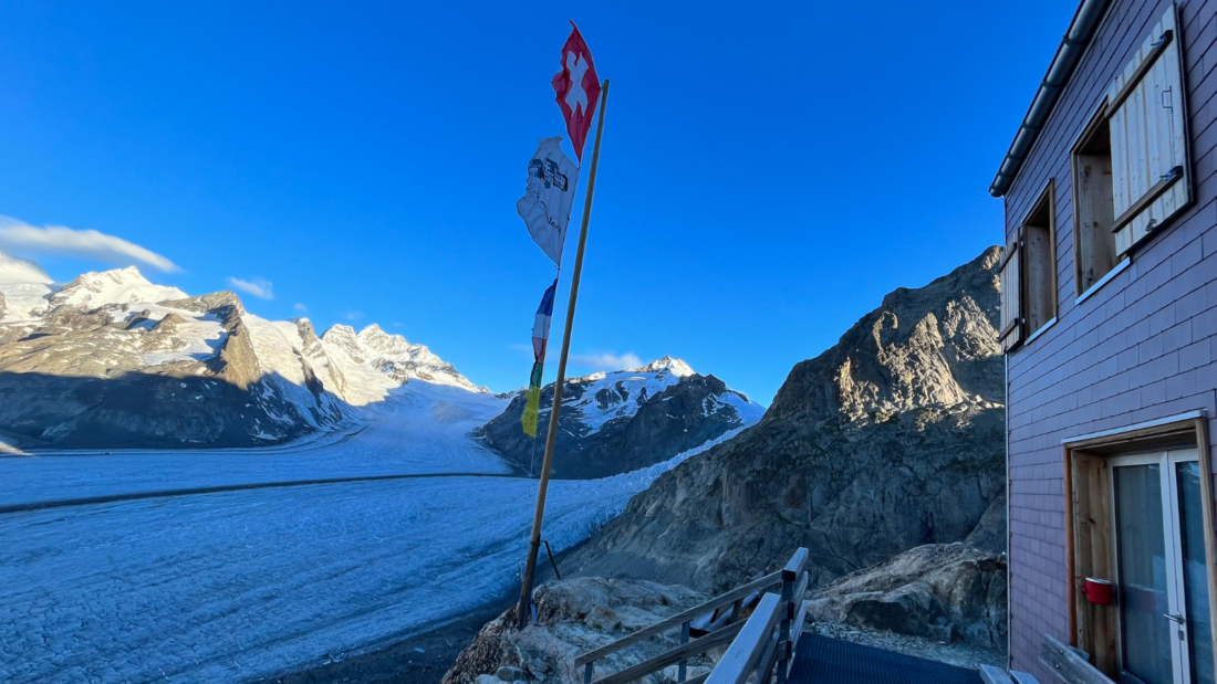 Die Konkordiahütte, unser erstes Ziel auf der Gletscherwanderung. (Foto: Valerie Wagner)